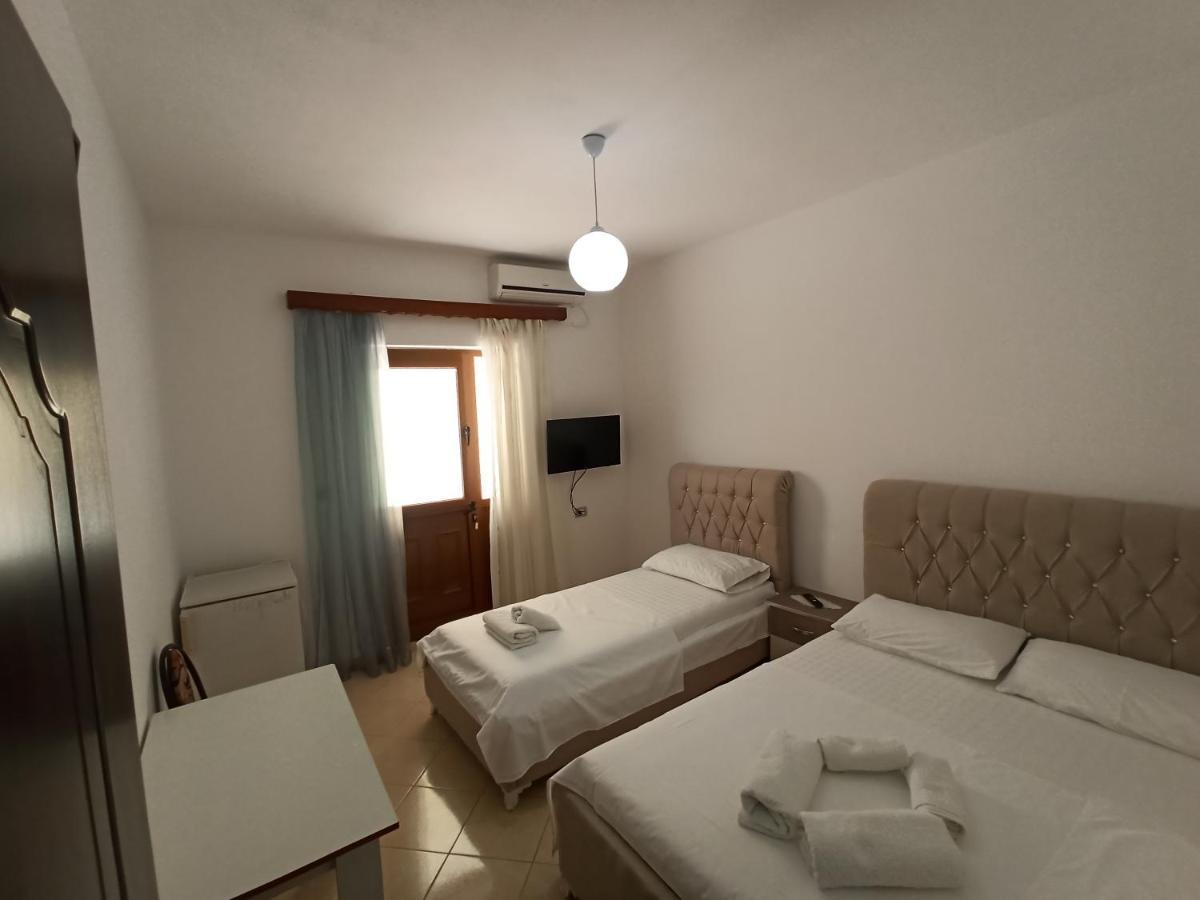 Apartament Dema *