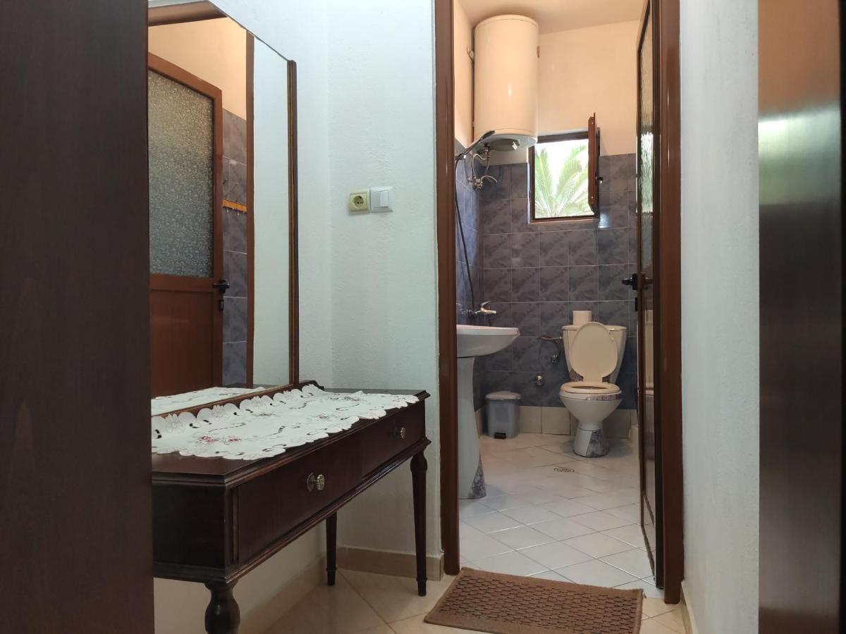 Dema Apartament *